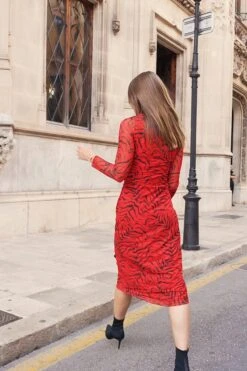 Red & Black Print Ruched Side Mesh Jersey Dress -CHAUz Clothing Shop 2e33a89be92e3a897eec2bc533b405d23b2a1f9a