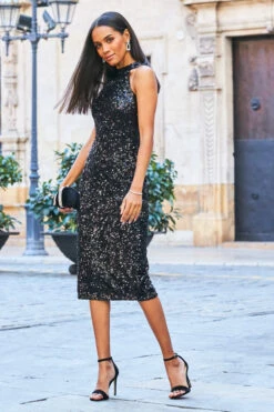 Black Sequin Halter Neck WOW Dress -CHAUz Clothing Shop web 80 a21dw013 0822 1