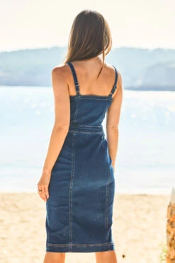 Mid Blue Zip Front Midi Denim Dress -CHAUz Clothing Shop web 105 s22dd031be0010 104